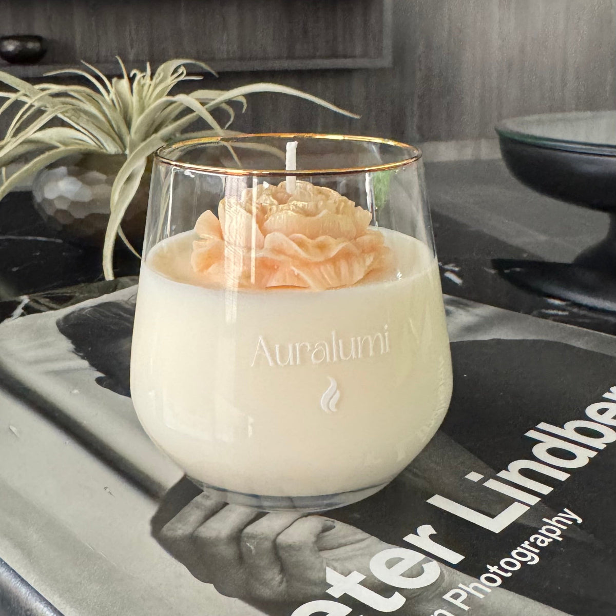 Vela Crème Peony Candle